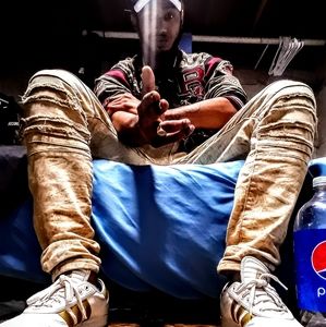 Meet your Posher, Jay